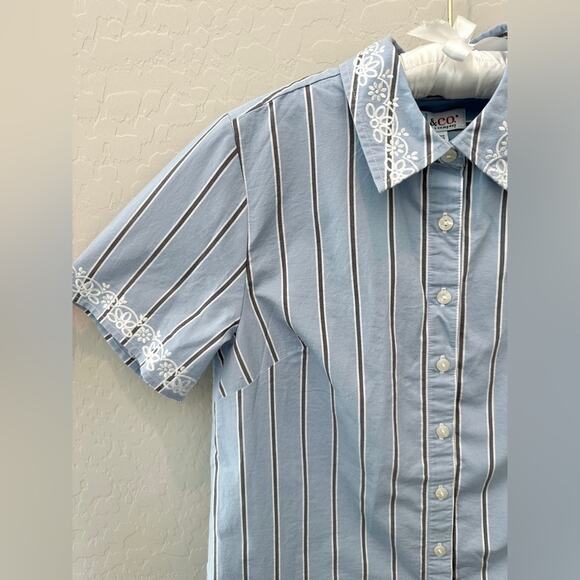 DENIM & CO Blue Striped Shirt Embroidered Collar Short Sleeve Button Front | XXS - Picture 3 of 6
